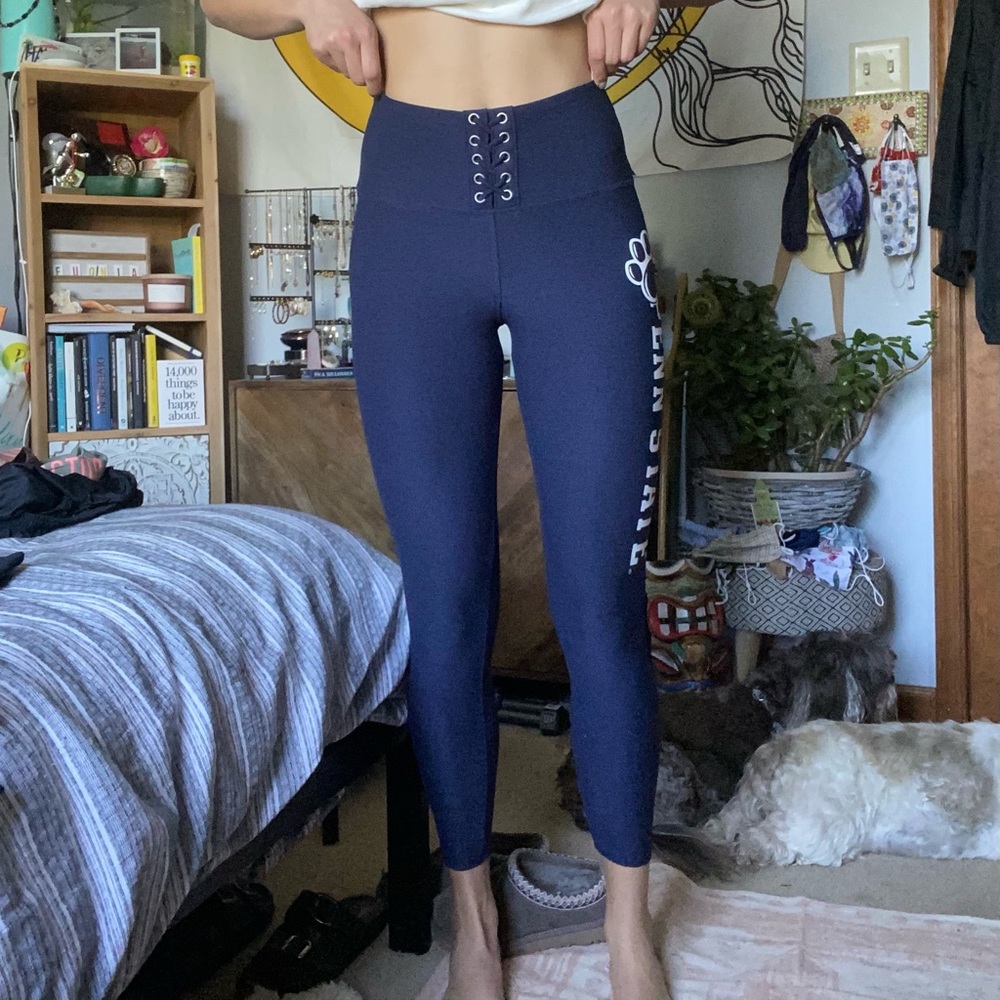 Victoria’s Secret Pink Penn State Leggings